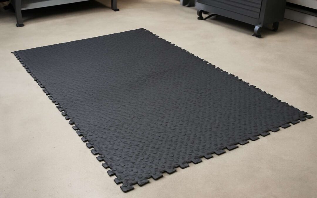 Grippy, durable rubber mat 6×10 for garages and gyms—tough yet easy to clean.