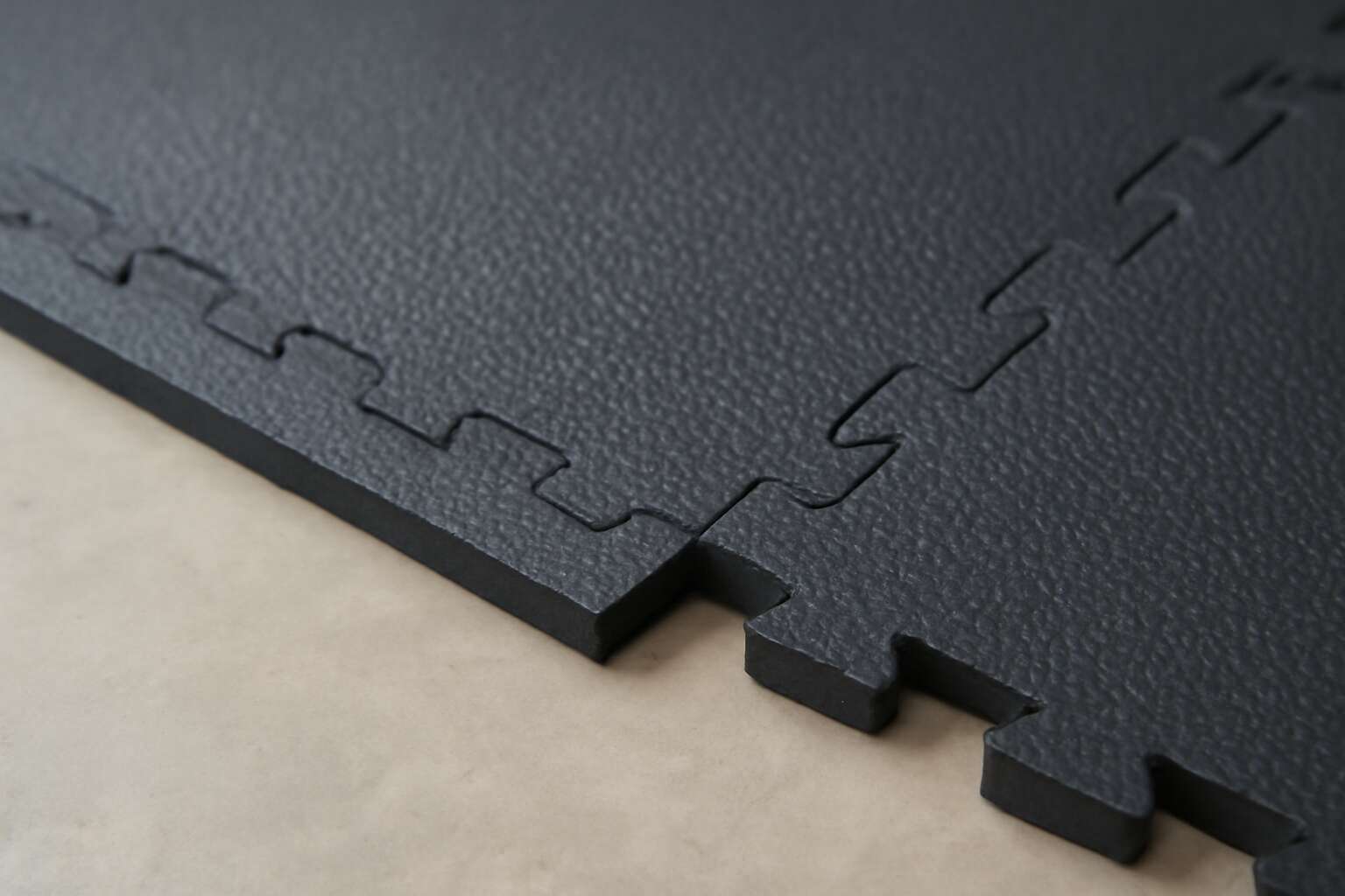 generated_image_6a45f2a181e64.jpg rubber matting 10mm thick